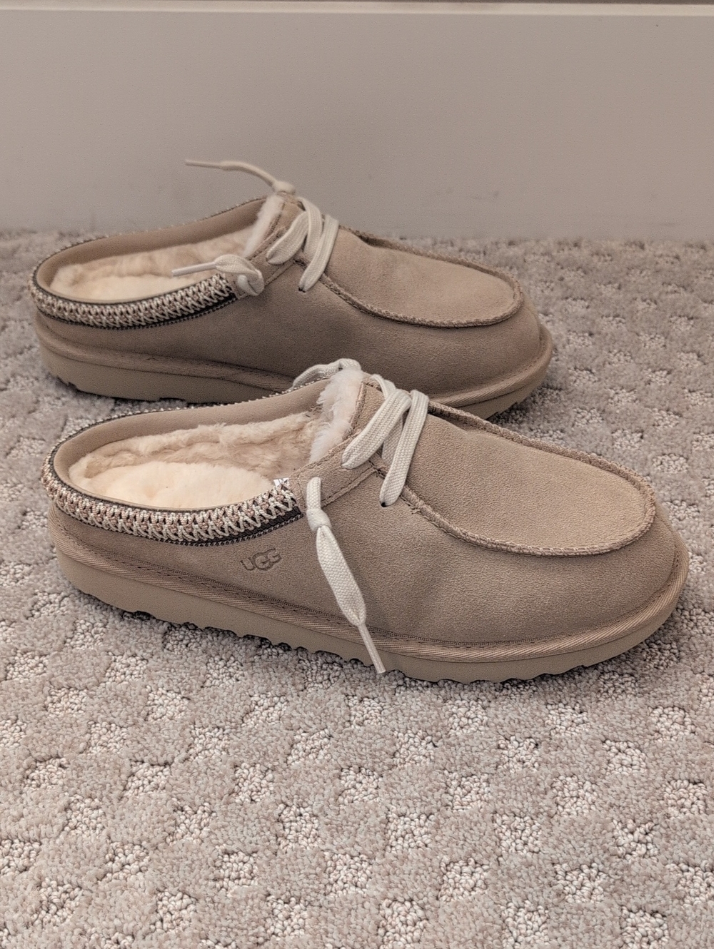 UGG Tasman Mule Slip On